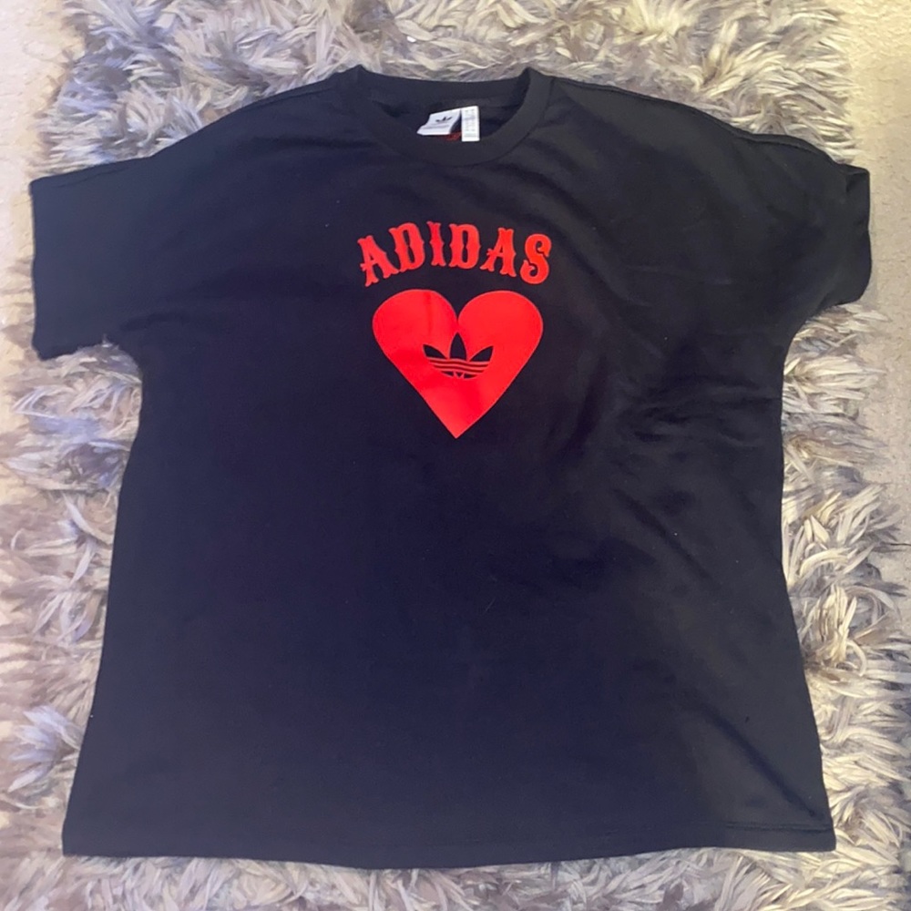 Adidas Oversized Tee